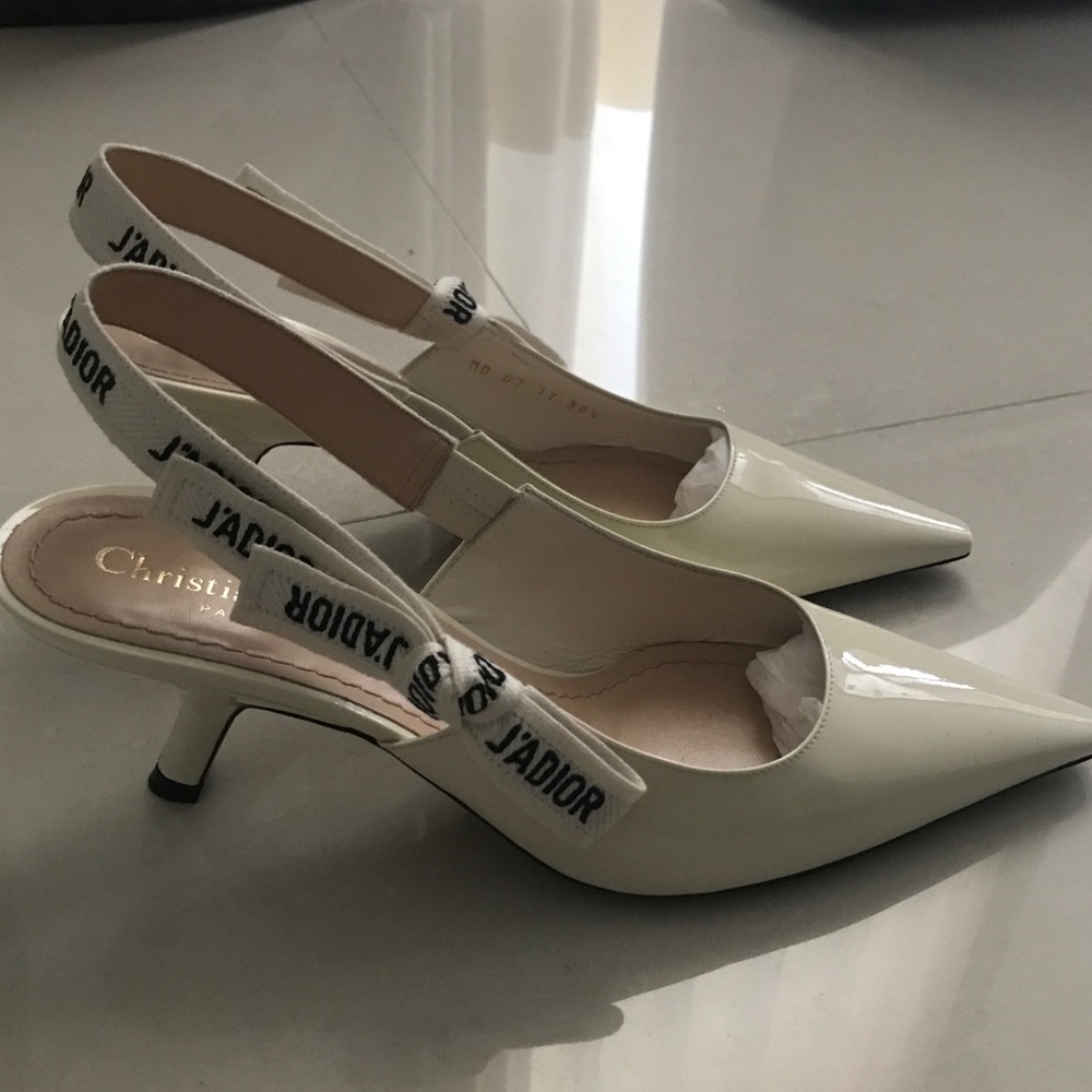 J’adior Christian Dior white kitten heels 2018